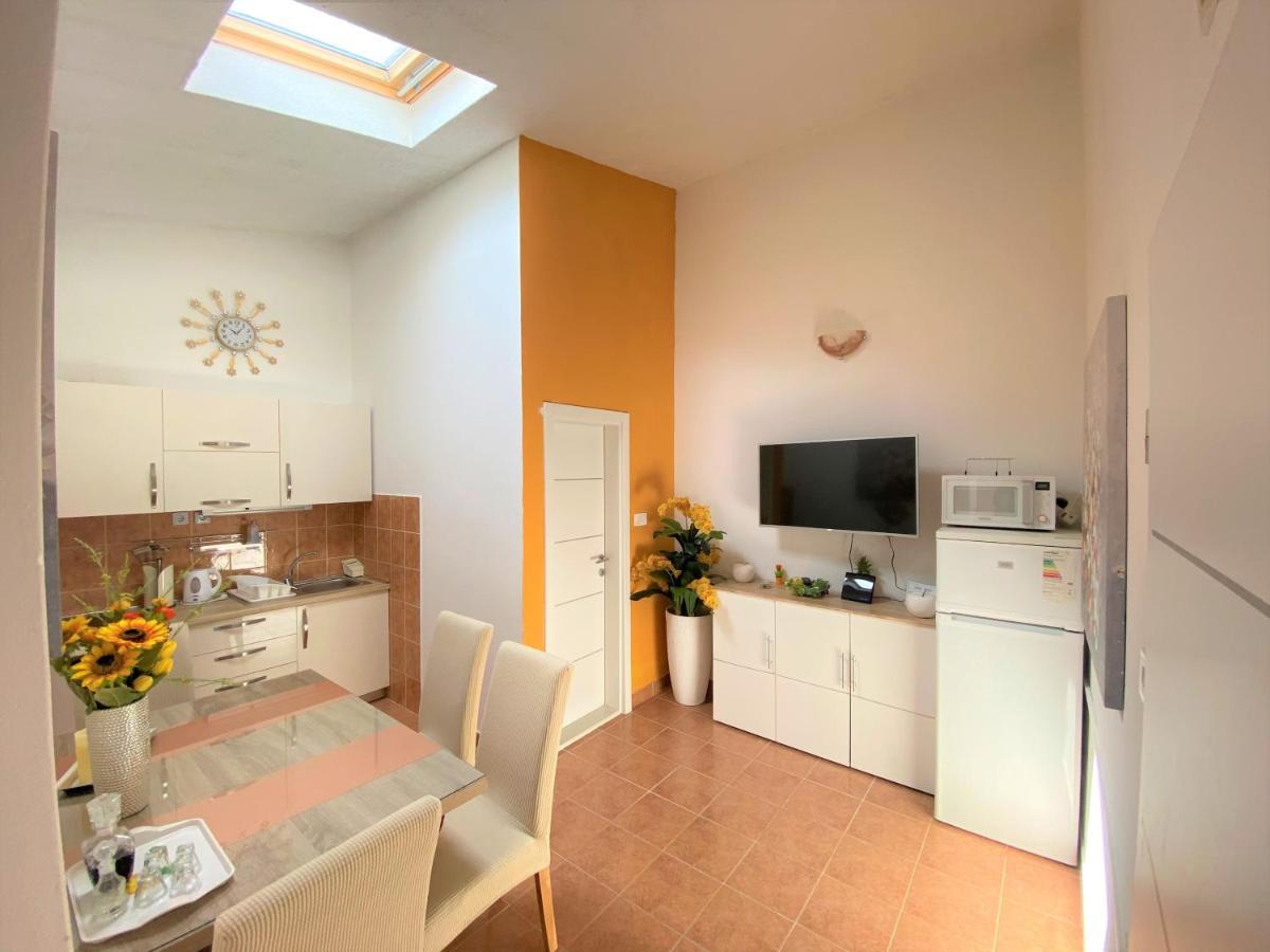 Apartment Beach Makarska Eksteriør bilde